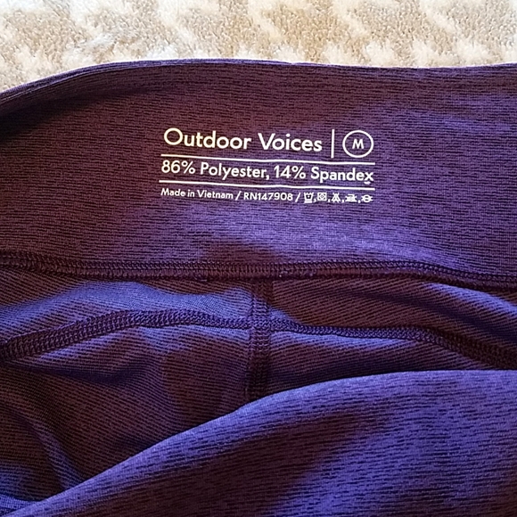 Outdoor Voices 7/8 Leggings *BIG PRICE DROP* - Picture 2 of 7